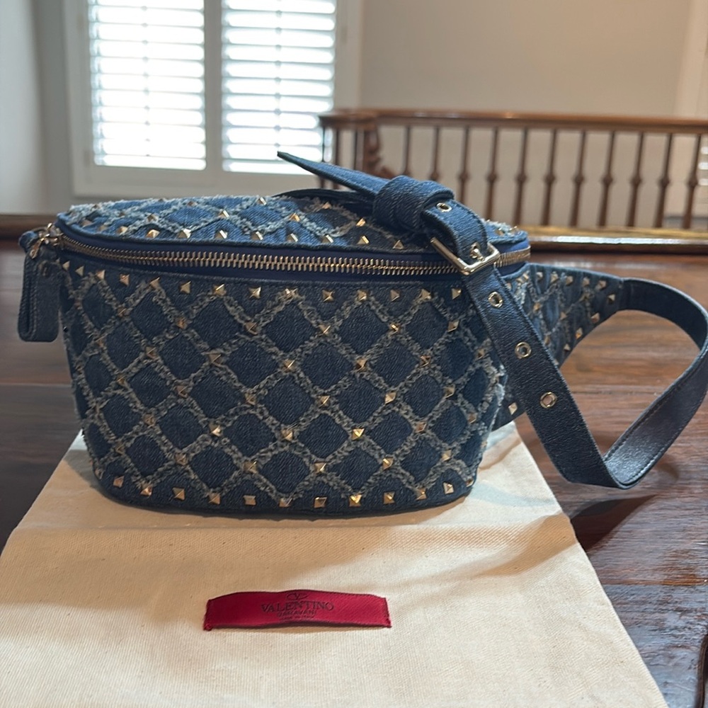 VALENTINO GARAVANI Denim Rockstud Belt Bag